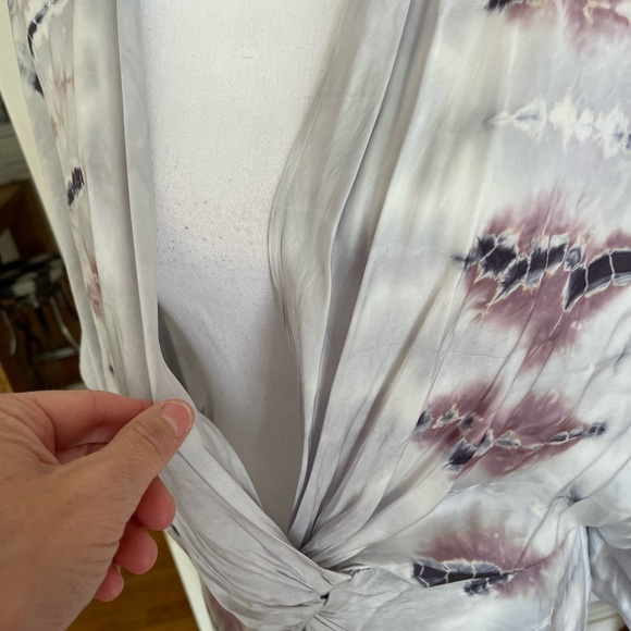 Young Fabulous & Broke - Picture 3 of 9